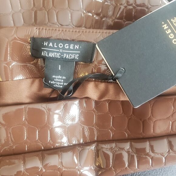 HALOGEN x Atlantic-Pacific Croc Embossed Skirt - Picture 7 of 10